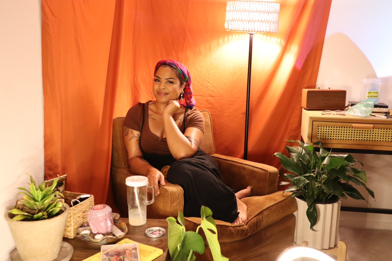 Breauna Balouch — licensed beauty professional since 2016 and founder of ArtiSun Roots in Houston, TX